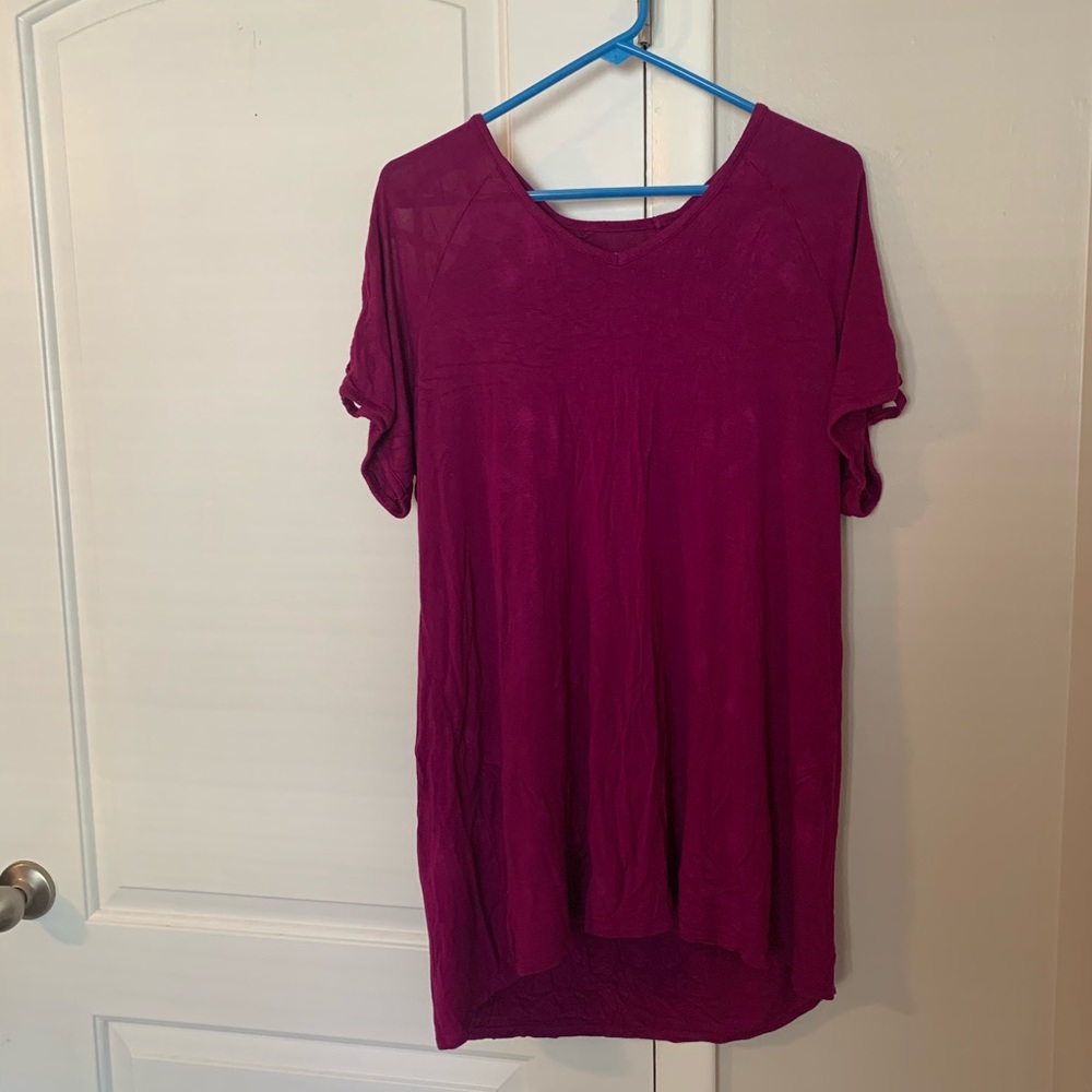 Women’s Open Back ActiveWear Fuchsia Tunic 😊
